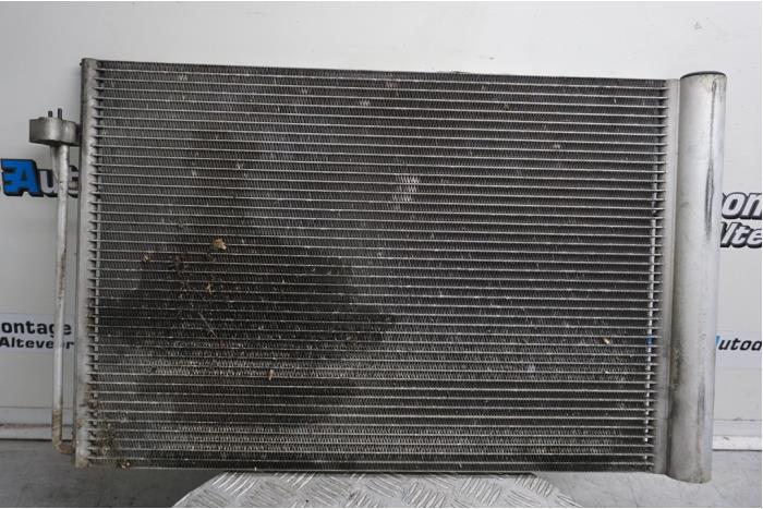 Begagnade AC-radiator BMW 5 serie (E60) 545i 32V Pris € 50,00 Marginaltabell erbjuds av Boels Autodemontage