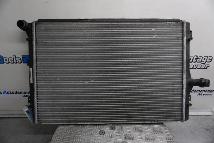 Gebrauchte Kühler Volkswagen Golf VI (5K1) 1.6 TDI 16V Preis € 40,00 Margenregelung angeboten von Boels Autodemontage
