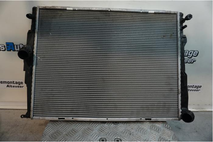 Usagé Radiateur BMW 1 serie (E87/87N) 116i 1.6 16V Prix € 75,00 Règlement à la marge proposé par Boels Autodemontage