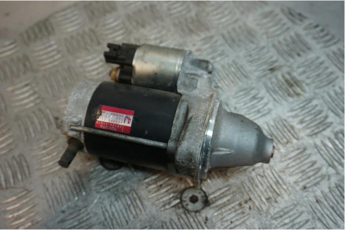 Used Starter Lexus IS (E2) 250 2.5 V6 24V Price € 75,00 Margin scheme offered by Boels Autodemontage