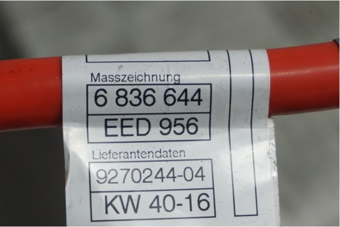 Batterisensor från en BMW 3 serie (F30) 330e 2016