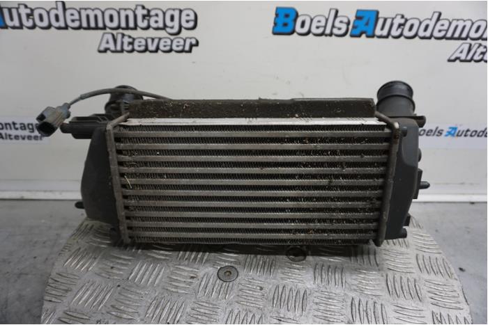 Usados Intercooler Ford Fiesta 6 (JA8) 1.0 EcoBoost 12V 100 Precio € 70,00 Norma de margen ofrecido por Boels Autodemontage