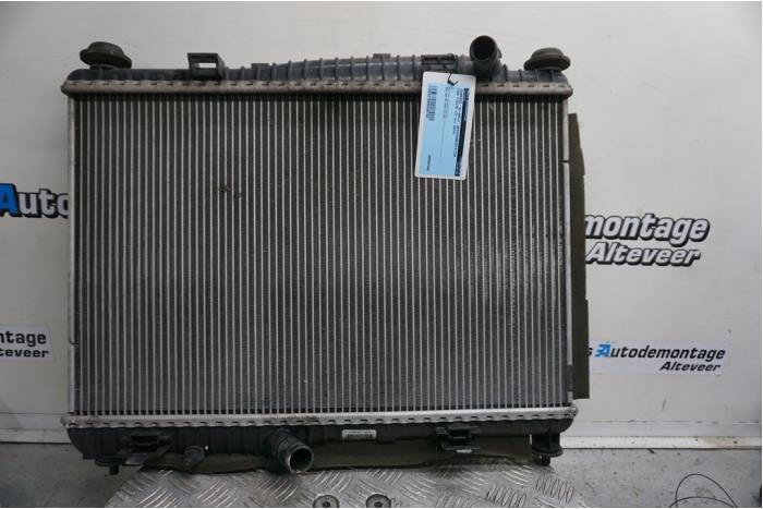 Usagé Radiateur Ford Fiesta 6 (JA8) 1.0 Ti-VCT 12V 65 Prix € 45,00 Règlement à la marge proposé par Boels Autodemontage