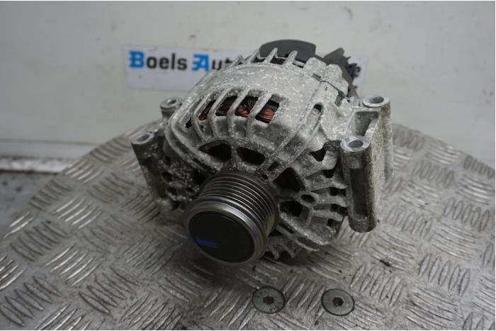 Begagnade Dynamo Volkswagen Golf VII (AUA) 2.0 GTI 16V Performance Package Pris € 70,00 Marginaltabell erbjuds av Boels Autodemontage