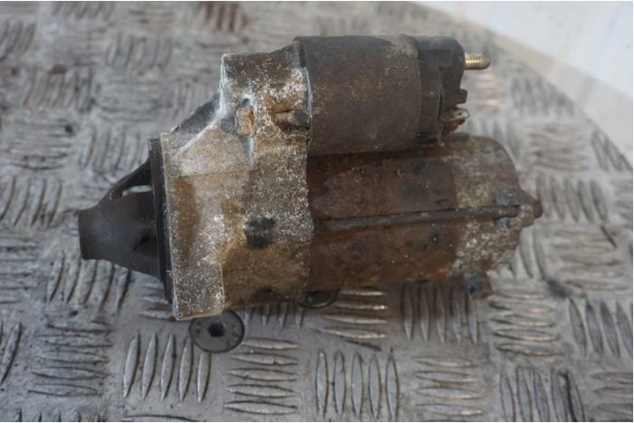 Begagnade Startmotor Daihatsu Feroza Pris € 100,00 Marginaltabell erbjuds av Boels Autodemontage