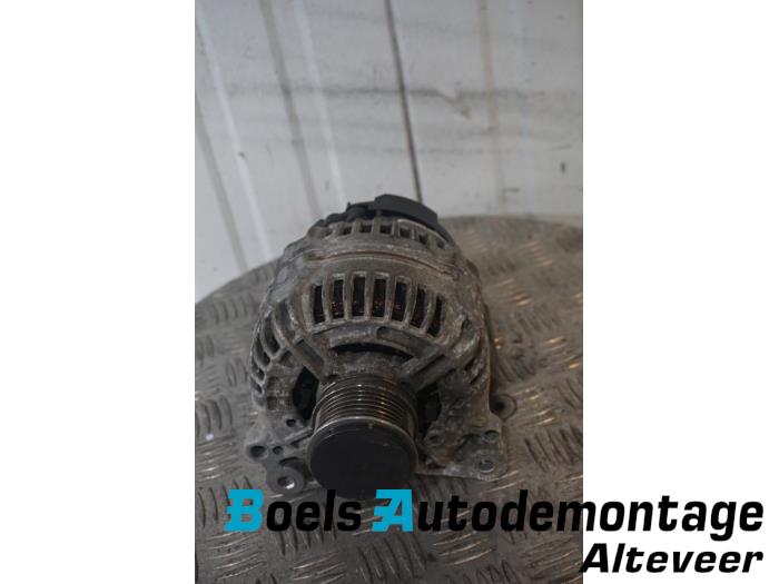Dynamo Volkswagen Caddy III (2KA,2KH,2CA,2CH), 2004 / 2015 1.6 TDI 16V, Skåpbil, Diesel, 1.598cc, 55kW (75pk), FWD, CAYE, 2010-08 / 2015-05, 2C (Begagnad)