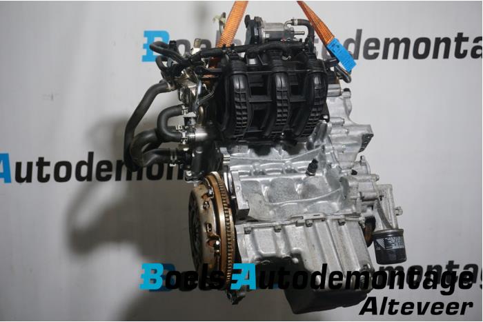 Engine from a Toyota Aygo (B40) 1.0 12V VVT-i 2022
