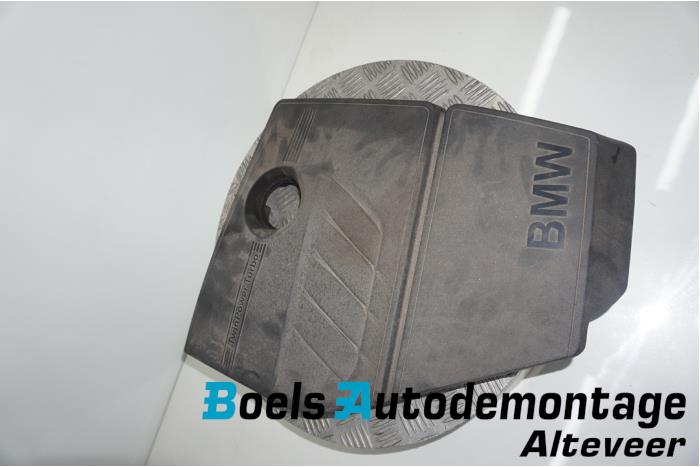 Used Engine cover BMW 1 serie (F20) 116i 1.6 16V Price € 40,00 Margin scheme offered by Boels Autodemontage