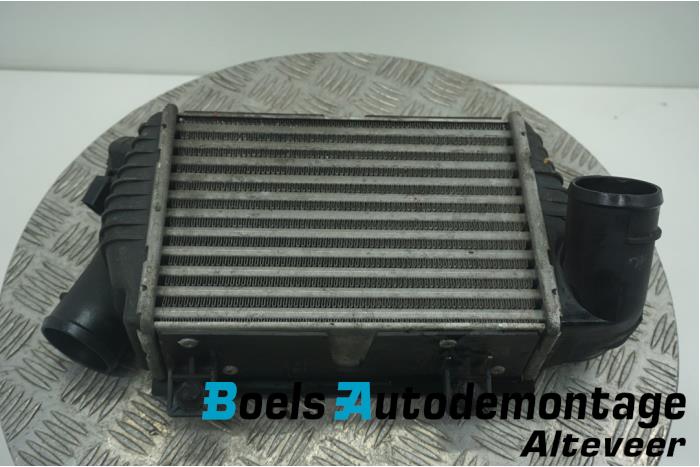 Used Intercooler Volkswagen Transporter T4 2.5 TDI Price € 125,00 Margin scheme offered by Boels Autodemontage