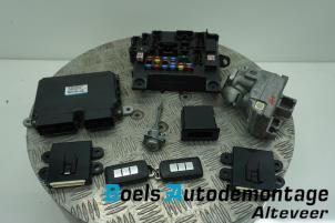 Ignition lock + computer from a Mitsubishi ASX 1.6 MIVEC 16V 2012