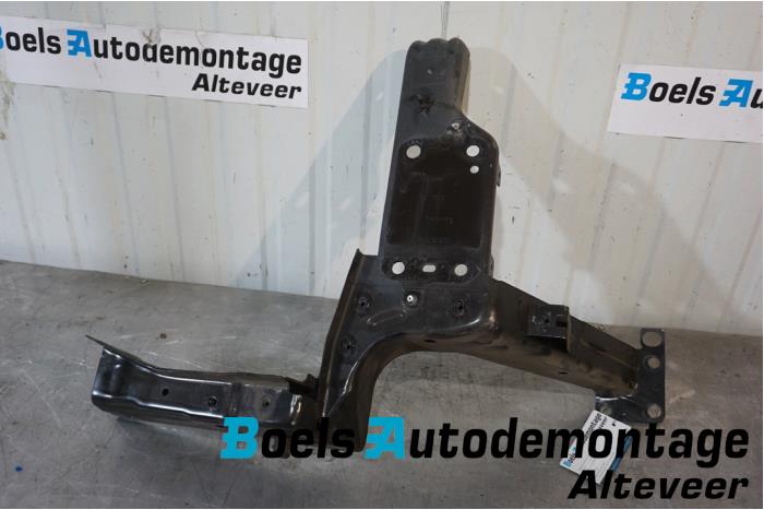Begagnade Framdelsstöd Opel Corsa E 1.4 16V Pris € 50,00 Marginaltabell erbjuds av Boels Autodemontage