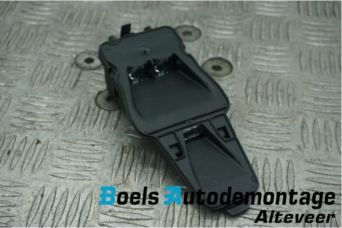 Begagnade Sensor (övriga) Ford B-Max (JK8) 1.0 EcoBoost 12V 100 Pris € 50,00 Marginaltabell erbjuds av Boels Autodemontage