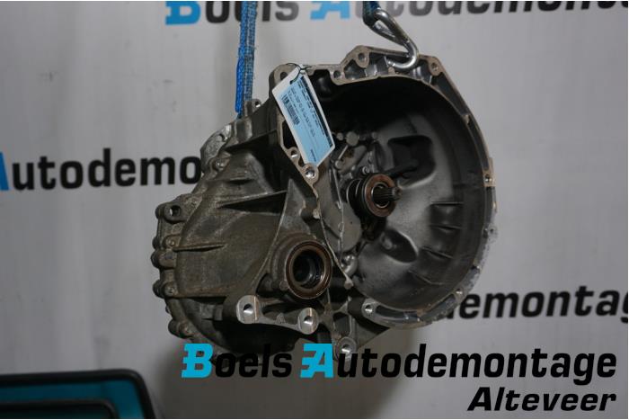 Gebrauchte Getriebe Ford Transit Courier 1.5 TDCi 75 Preis auf Anfrage angeboten von Boels Autodemontage