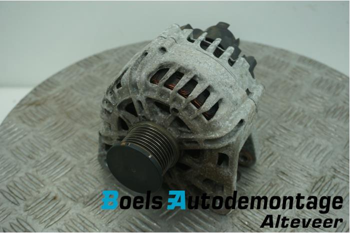 Begagnade Dynamo Renault Megane III Grandtour (KZ) 1.2 16V TCE 115 Pris € 75,00 Marginaltabell erbjuds av Boels Autodemontage