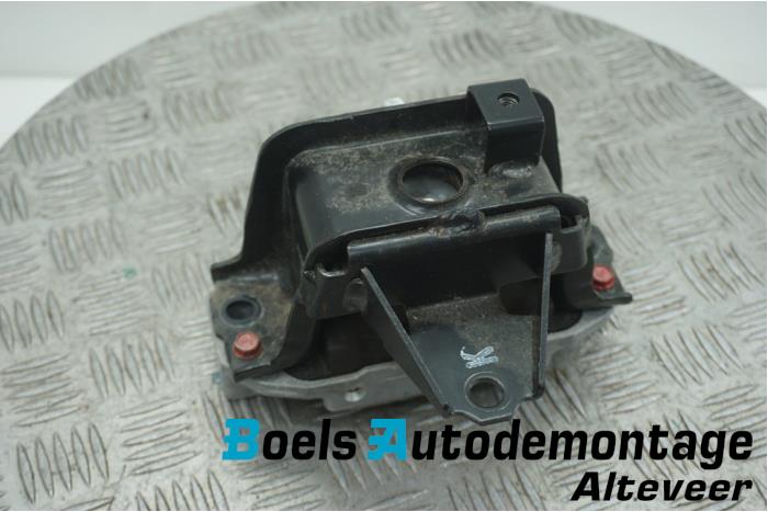 Used Engine mount Mitsubishi Eclipse Cross (GK/GL) 2.4 16V PHEV 4x4 Price € 50,00 Margin scheme offered by Boels Autodemontage