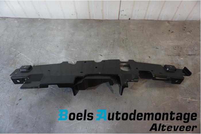 Begagnade Lufttratt Mitsubishi Eclipse Cross (GK/GL) 2.4 16V PHEV 4x4 Pris € 20,00 Marginaltabell erbjuds av Boels Autodemontage