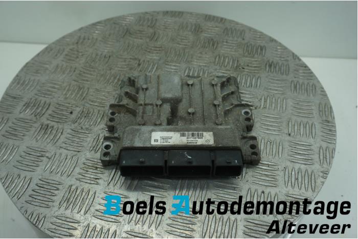 Used Engine management computer Opel Movano 2.3 CDTi 16V FWD Price € 200,00 Margin scheme offered by Boels Autodemontage