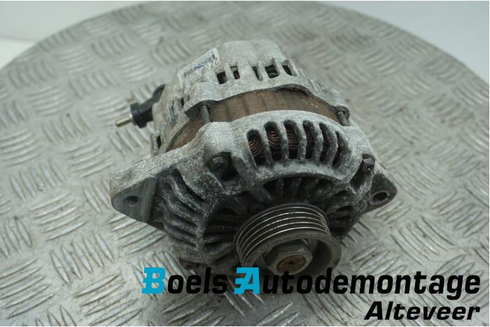 Begagnade Dynamo Suzuki Splash 1.2 16V Pris € 35,00 Marginaltabell erbjuds av Boels Autodemontage