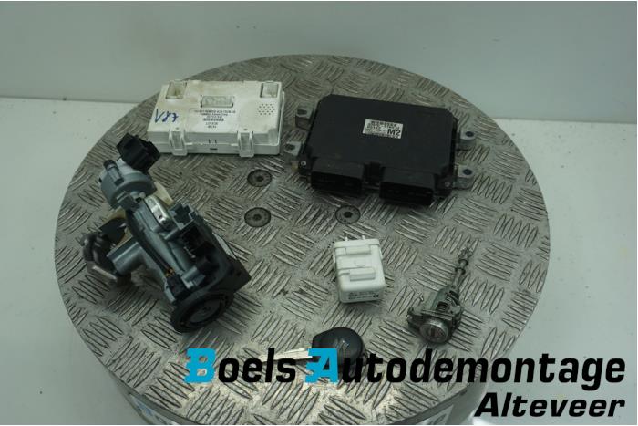 Used Ignition lock + computer Suzuki Splash 1.2 16V Price € 135,00 Margin scheme offered by Boels Autodemontage