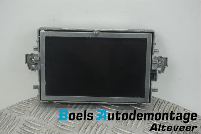 Begagnade Innerdisplay Mercedes E (C207) E-250 CDI,BlueTEC,d 16V Pris € 85,00 Marginaltabell erbjuds av Boels Autodemontage