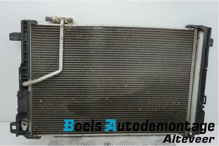 Gebrauchte Klima Kondensor Mercedes E (C207) E-250 CDI,BlueTEC,d 16V Preis € 75,00 Margenregelung angeboten von Boels Autodemontage