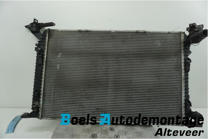 Used Radiator Audi A4 (B8) 2.0 TFSI 16V Price € 65,00 Margin scheme offered by Boels Autodemontage