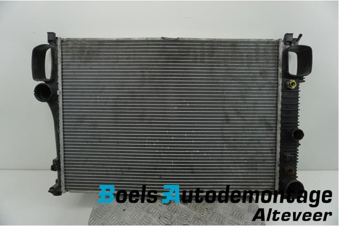 Gebrauchte Kühler Mercedes S (W221) 5.5 S-550 32V 4-Matic Preis € 125,00 Margenregelung angeboten von Boels Autodemontage