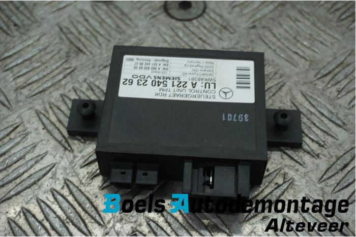 Begagnade Däcktrycksmodul Mercedes S (W221) 5.5 S-550 32V 4-Matic Pris € 35,00 Marginaltabell erbjuds av Boels Autodemontage