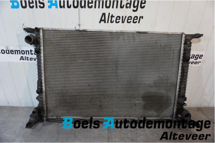 Usagé Radiateur Audi A5 (8T3) 3.2 FSI V6 24V Quattro Prix € 125,00 Règlement à la marge proposé par Boels Autodemontage