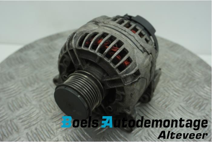 Begagnade Dynamo Audi TT (8N3) 1.8 T 20V Quattro Pris € 40,00 Marginaltabell erbjuds av Boels Autodemontage