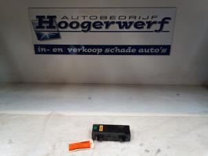 Używane Panel climatronic Peugeot 307 (3A/C/D) 1.6 16V Cena € 20,00 Procedura marży oferowane przez Autobedrijf Hoogerwerf