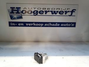 Usados Bomba ABS Citroen C1 1.0 12V Precio € 25,00 Norma de margen ofrecido por Autobedrijf Hoogerwerf