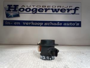 Używane Czujnik masy powietrza Volvo S60 Cena € 20,00 Procedura marży oferowane przez Autobedrijf Hoogerwerf