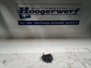 Used Wiper switch Renault Modus/Grand Modus (JP) 1.5 dCi 70 Price € 30,00 Margin scheme offered by Autobedrijf Hoogerwerf