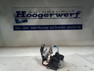 Gebrauchte Vorglührelais Renault Megane III Grandtour (KZ) 1.5 dCi 110 Preis € 30,00 Margenregelung angeboten von Autobedrijf Hoogerwerf