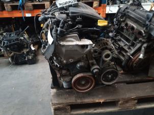 Usados Motor Renault Twingo II (CN) 1.2 16V Precio € 350,00 Norma de margen ofrecido por Autobedrijf Hoogerwerf