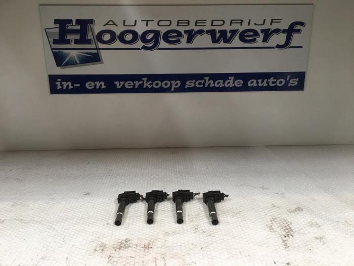 Begagnade Tändspole Volkswagen Polo III (6N1) 1.4i 60 Pris € 15,00 Marginaltabell erbjuds av Autobedrijf Hoogerwerf