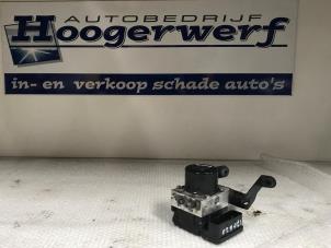 Gebrauchte ABS Pumpe Ford C-Max Preis € 65,00 Margenregelung angeboten von Autobedrijf Hoogerwerf