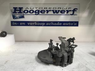 Used Brake disc + block back Peugeot 308 (L3/L8/LB/LH/LP) 1.6 BlueHDi 120 Price € 35,00 Margin scheme offered by Autobedrijf Hoogerwerf