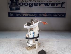 Used Electric fuel pump BMW 3 serie Touring (E46/3) 325i 24V Price € 40,00 Margin scheme offered by Autobedrijf Hoogerwerf