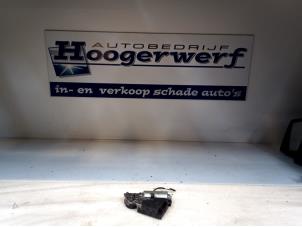 Used Sunroof motor Volkswagen Polo Price € 20,00 Margin scheme offered by Autobedrijf Hoogerwerf