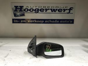 Used Wing mirror, right Opel Astra G Caravan (F35) 1.6 GL,Club,Sport,CDX Price € 25,00 Margin scheme offered by Autobedrijf Hoogerwerf
