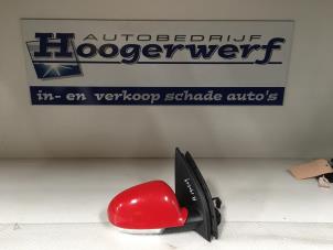Gebrauchte Außenspiegel rechts Volkswagen Golf V (1K1) 2.0 TDI 16V Preis € 40,00 Margenregelung angeboten von Autobedrijf Hoogerwerf
