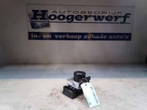 Gebrauchte ABS Pumpe Ford Fiesta 6 (JA8) 1.6 16V Sport Preis € 125,00 Margenregelung angeboten von Autobedrijf Hoogerwerf