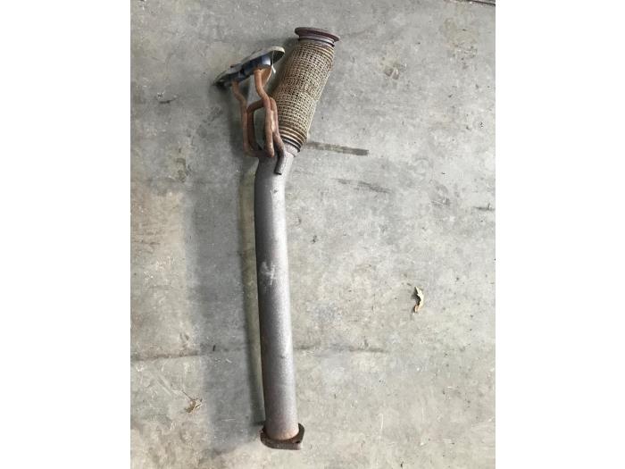Usagé Tube échappement avant Volvo V60 I (FW/GW) 2.0 D3 20V Prix € 20,00 Règlement à la marge proposé par Autobedrijf Hoogerwerf