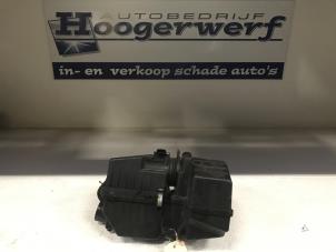 Usagé Boîtier filtre à air Honda Insight (ZE2) 1.3 16V VTEC Prix € 65,00 Règlement à la marge proposé par Autobedrijf Hoogerwerf
