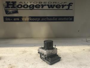Usagé Pompe ABS Volkswagen Polo V (6R) 1.2 TDI 12V BlueMotion Prix € 25,00 Règlement à la marge proposé par Autobedrijf Hoogerwerf