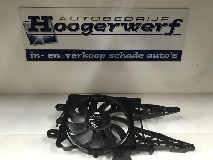 Gebrauchte Kühlerventilator Fiat Punto II (188) 1.2 16V Preis € 20,00 Margenregelung angeboten von Autobedrijf Hoogerwerf