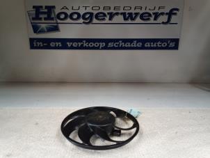 Used Fan motor Mercedes Vito (639.6) 2.2 113 CDI 16V Euro 5 Price € 40,00 Margin scheme offered by Autobedrijf Hoogerwerf