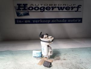 Usagé Pompe d'injection Toyota Corolla Verso (E12) 1.6 16V VVT-i Prix € 25,00 Règlement à la marge proposé par Autobedrijf Hoogerwerf